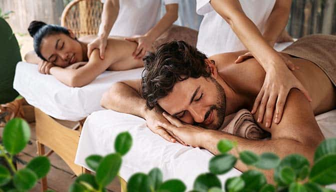 romantic couples massage for quality time